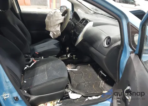 2015 Nissan Versa Note Sv z USA, uszkodzony, nr VIN 3N1CE2CP7FL392606